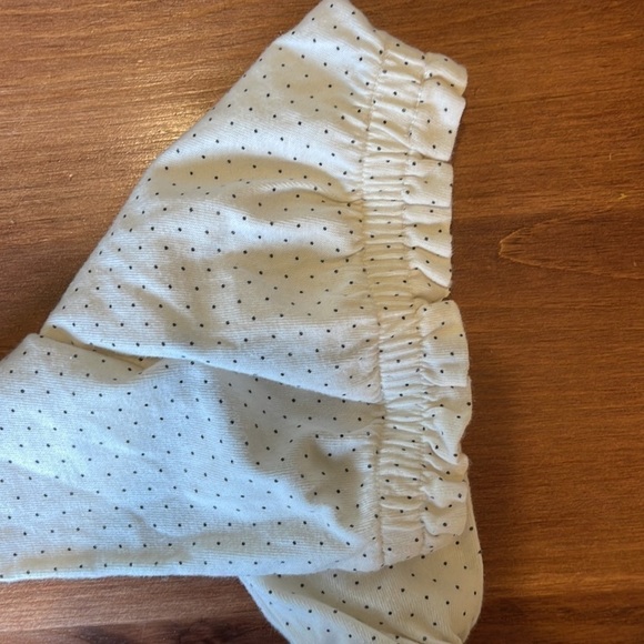 Baby gap girls newborn (up to 7 lbs) outfit in polka dot (new condition) - Picture 4 of 10